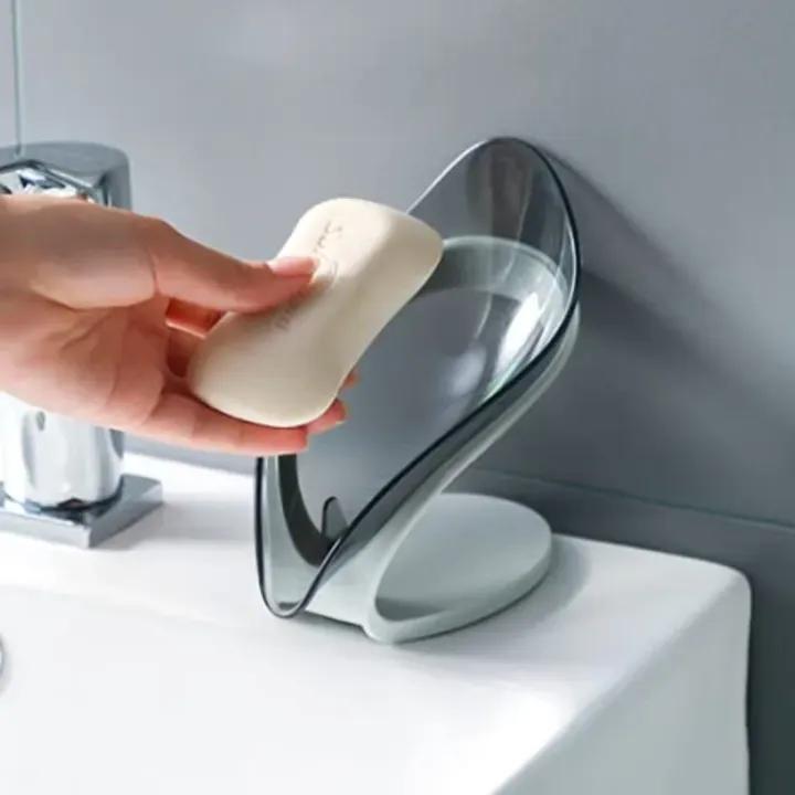 Self-Draining Soap Holder – Modern Leaf Design Soap Dish for Bathroom & Kitchen