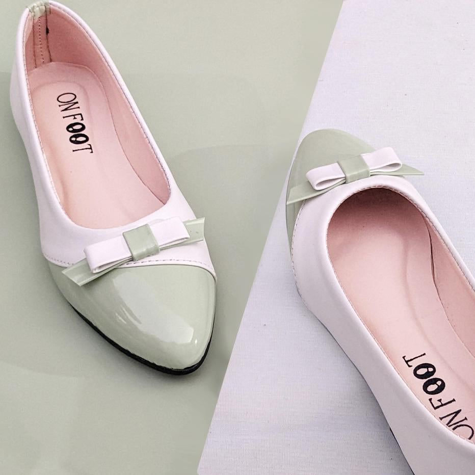 Women's Rexine Fancy Pumps